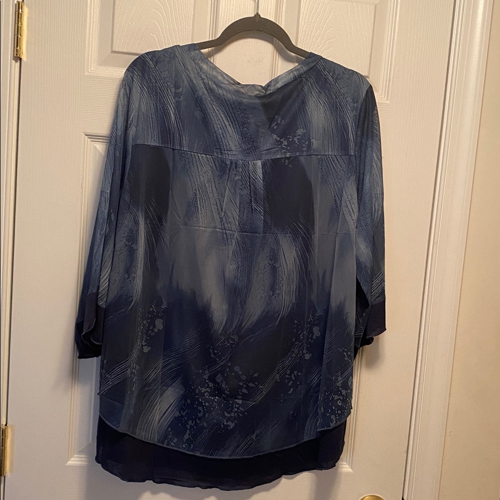 a. Jesdani Sheer High Low Blouse…size 3X - Picture 2 of 6